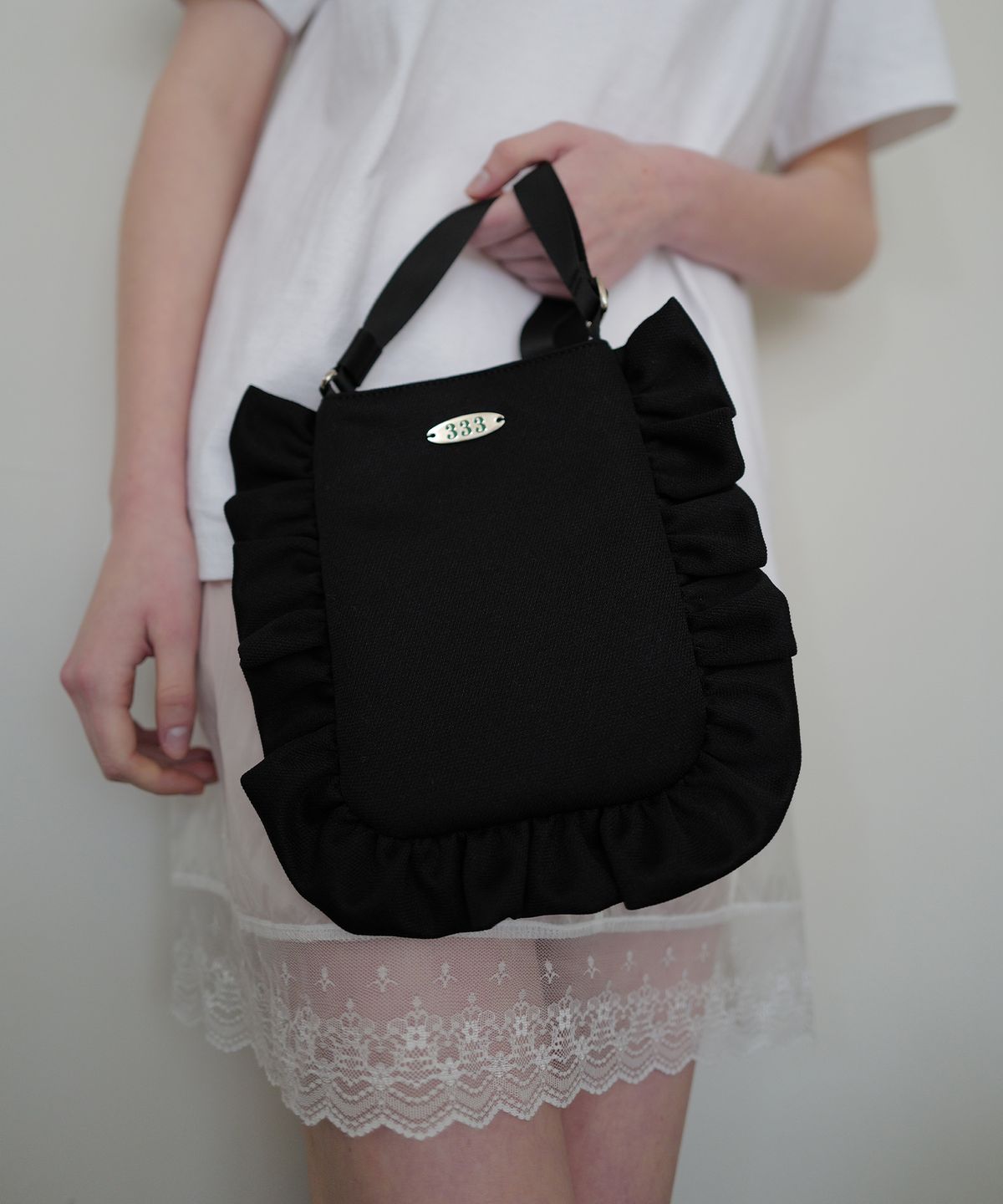트리마치(TRIMARCH) Rosette Tumbler Bag / Black