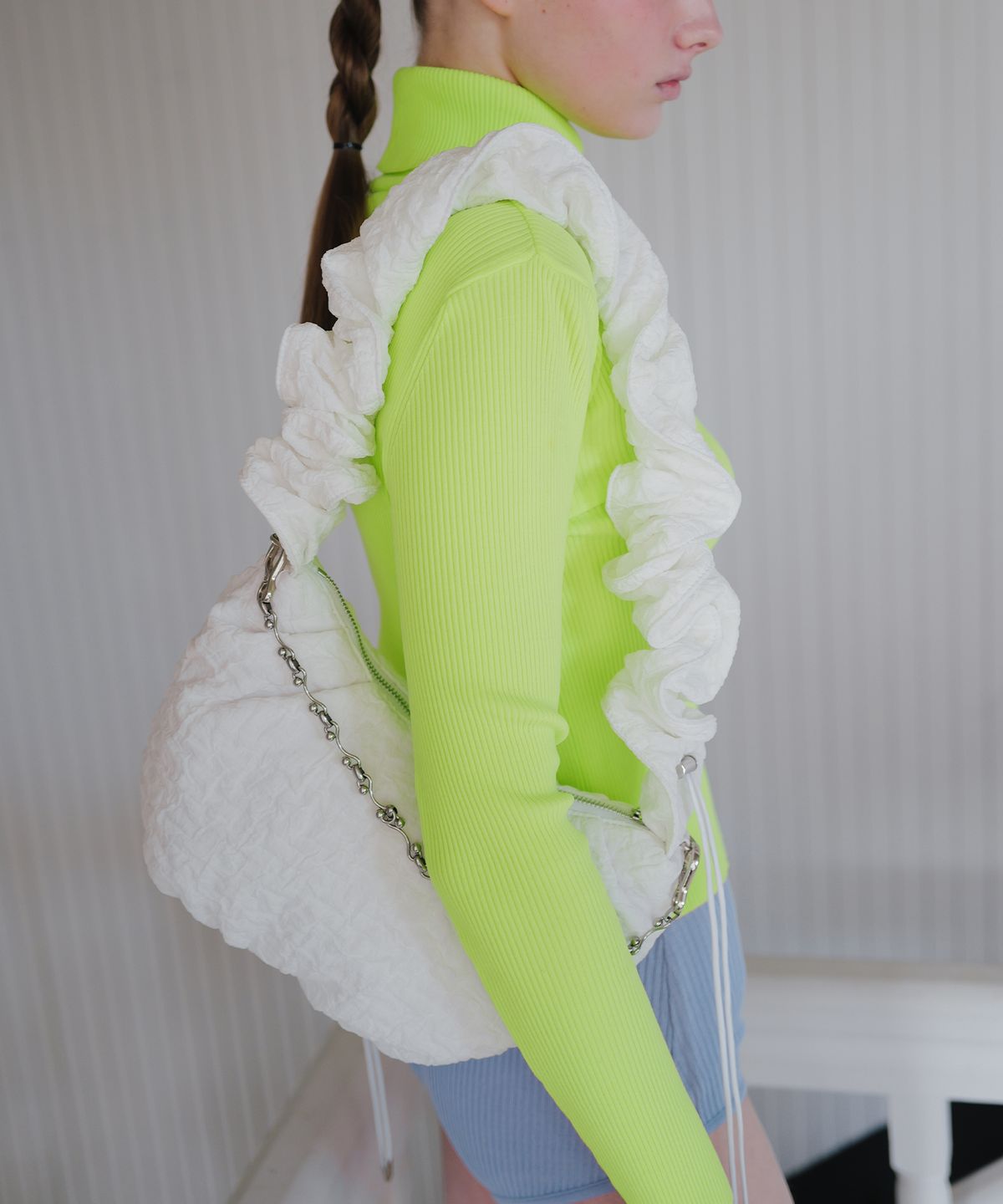 트리마치(TRIMARCH) Dumpling Shoulder Bag M / White