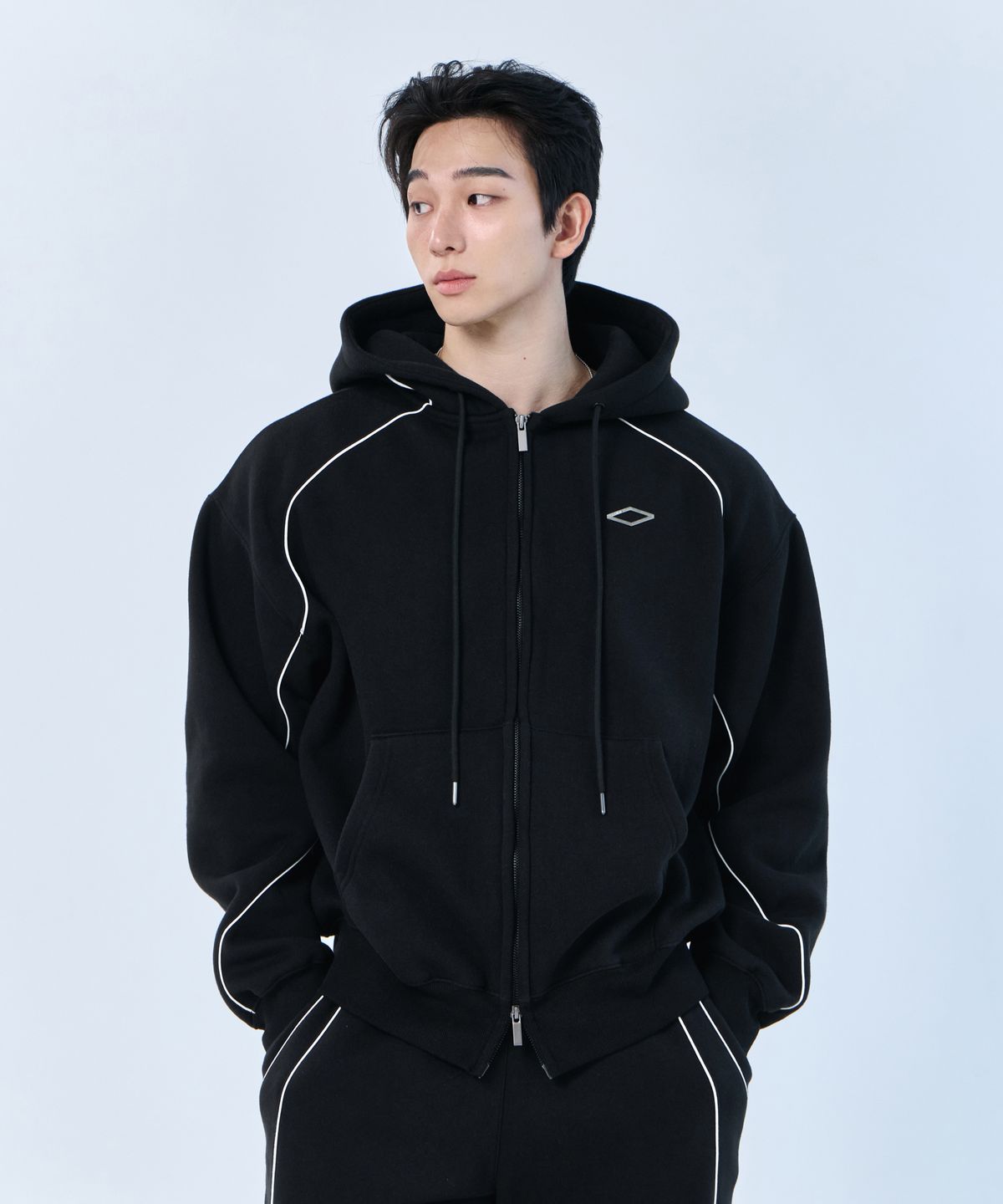 나인제트(NINEZ) 파이핑 스웻 후드 집업