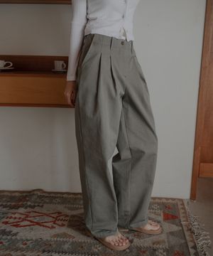 hch 클래식 핀턱 팬츠_카키베이지