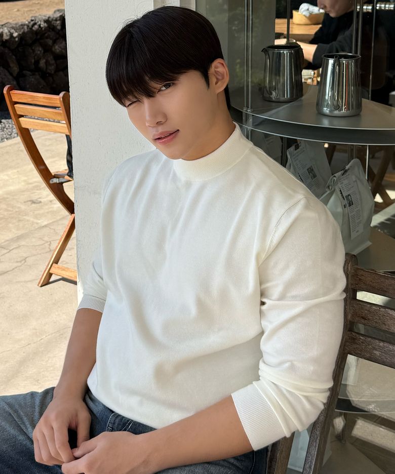 [ON]하프 터틀넥 데일리 니트 - 4color