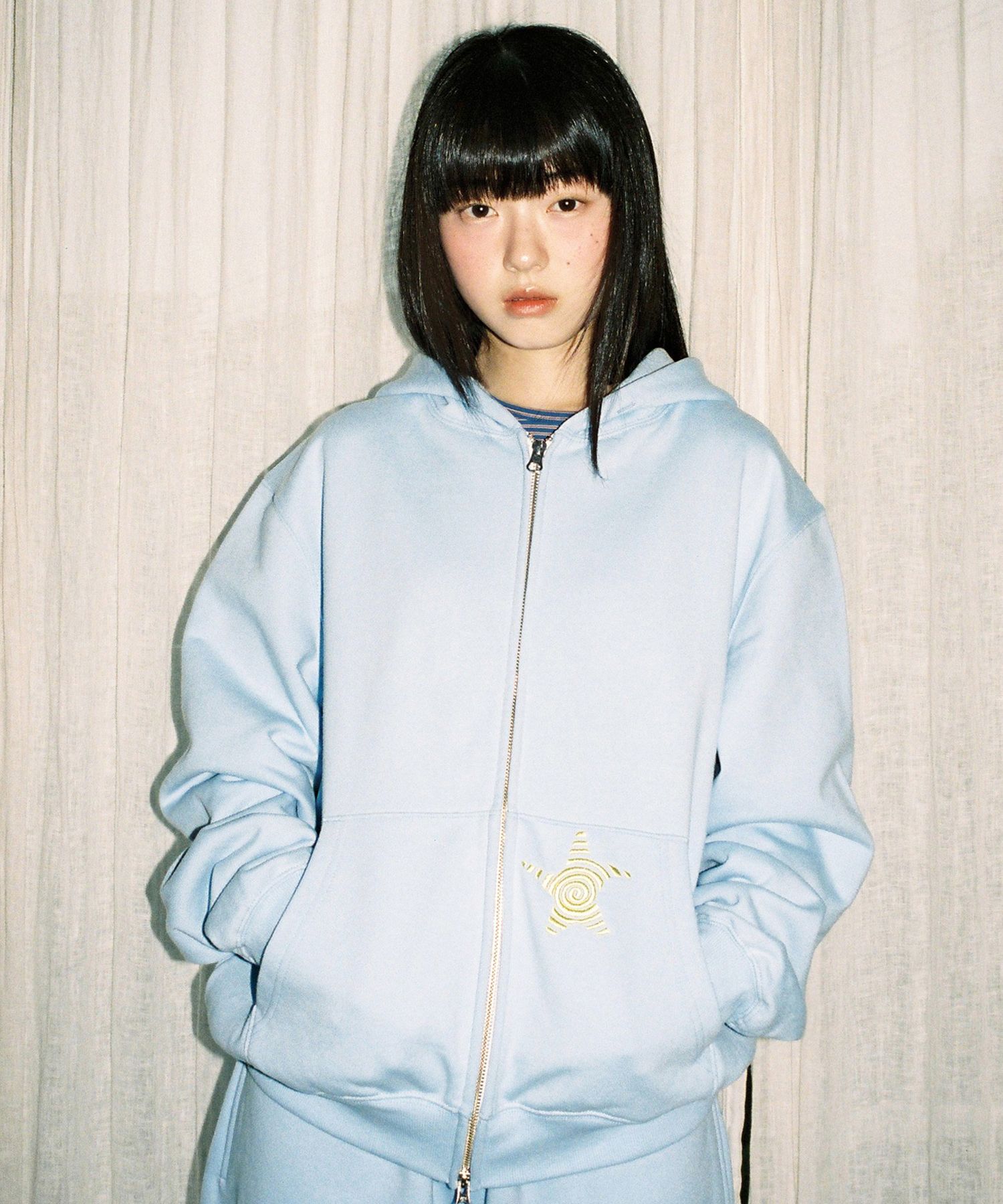 MUSINSA | WEBHOUSE Twister Star Pocket Hoodie Zip-Up - Light Blue
