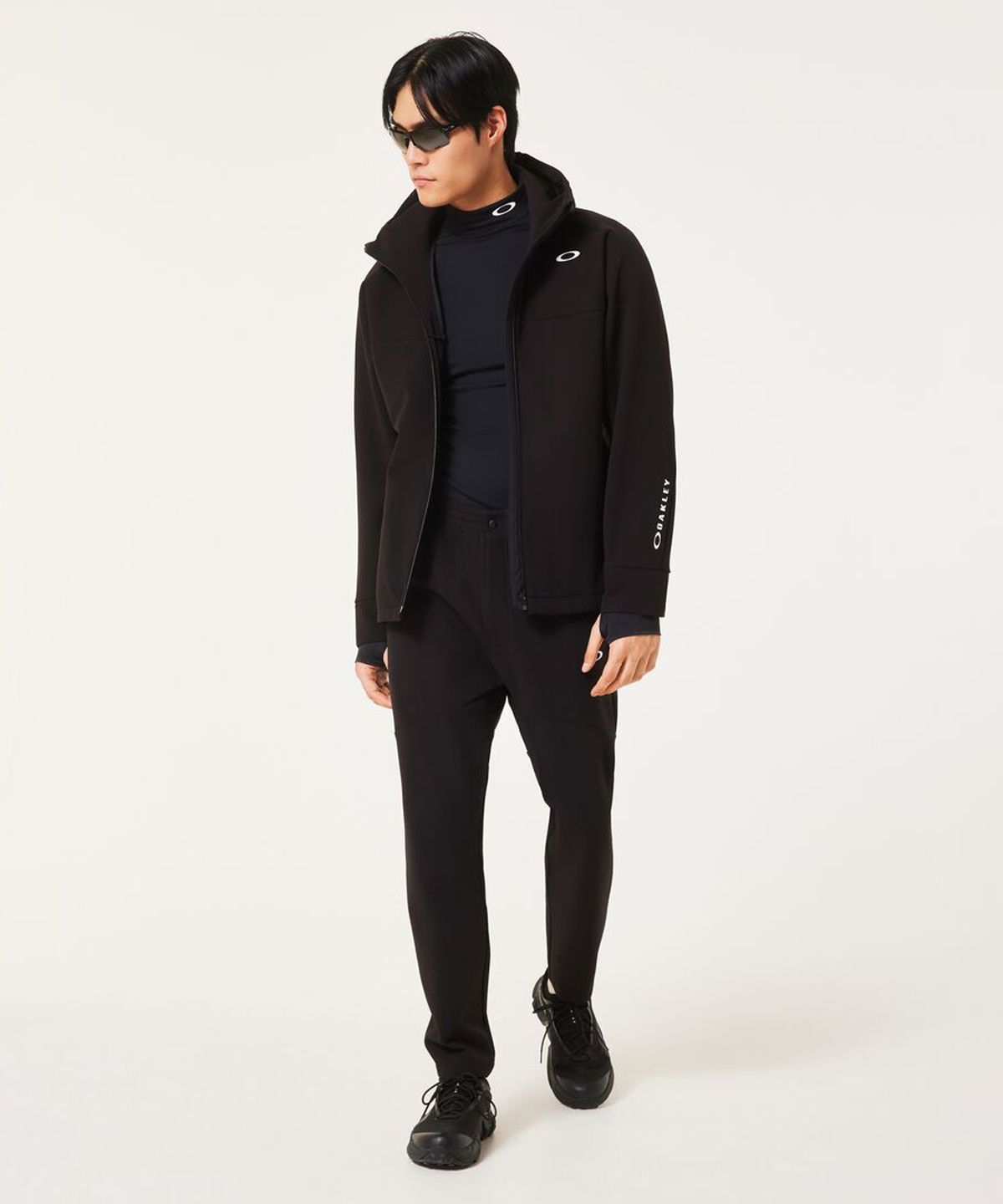 오클리(OAKLEY) (공용) 재팬 마틀라세 웜 쉘 재킷 1.0 - 블랙아웃 / FOA40811602E