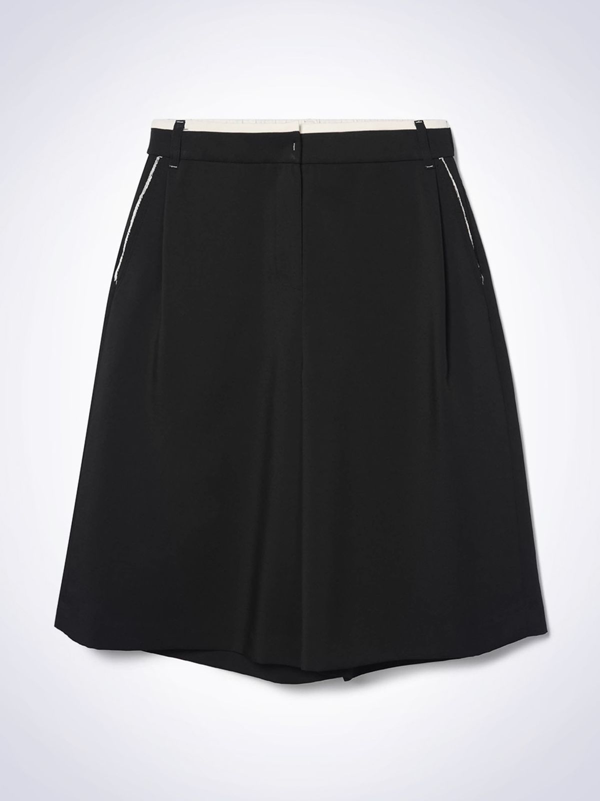 하우스공칠이씨(HAUS072C) ONE TUCK BERMUDA PANTS BLACK