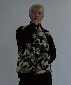 카모 플리스 쉐르파 베스트