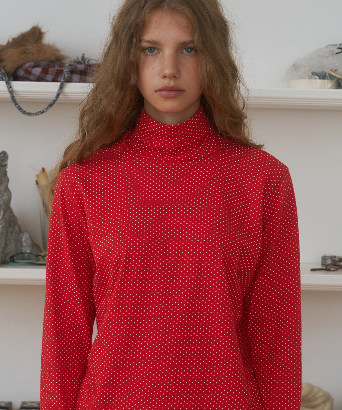 펀프롬펀(FUNFROMFUN) Playful Dotted Turtleneck, Red