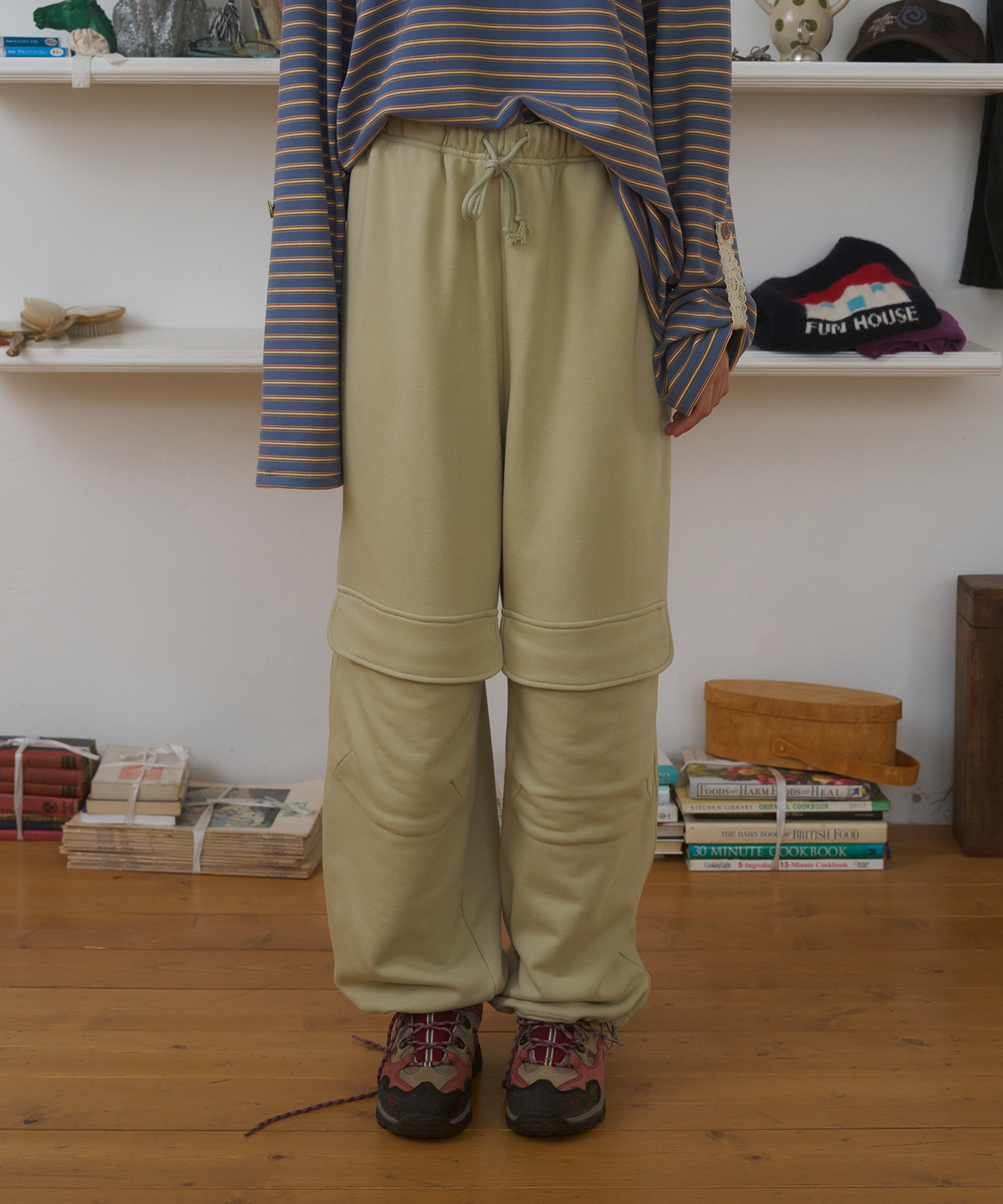 펀프롬펀(FUNFROMFUN) POCKET SWEAT PANTS, PISTACHIO GREEN