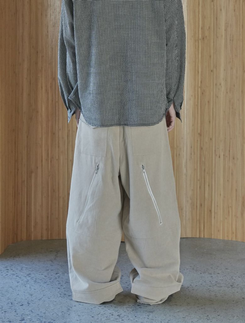 피치 사이드 지퍼 카고 팬츠 베이지