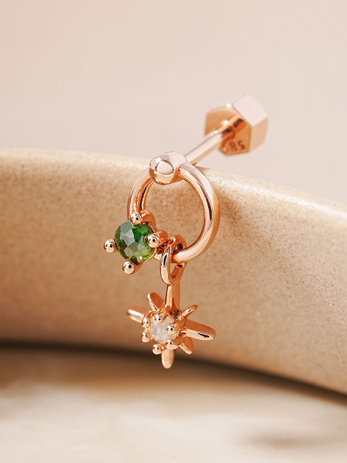 미니멀피어싱(MINIMALPIERCING) 14K 18K 그린 러프 유니버스 링 드롭 피어싱 귀걸이