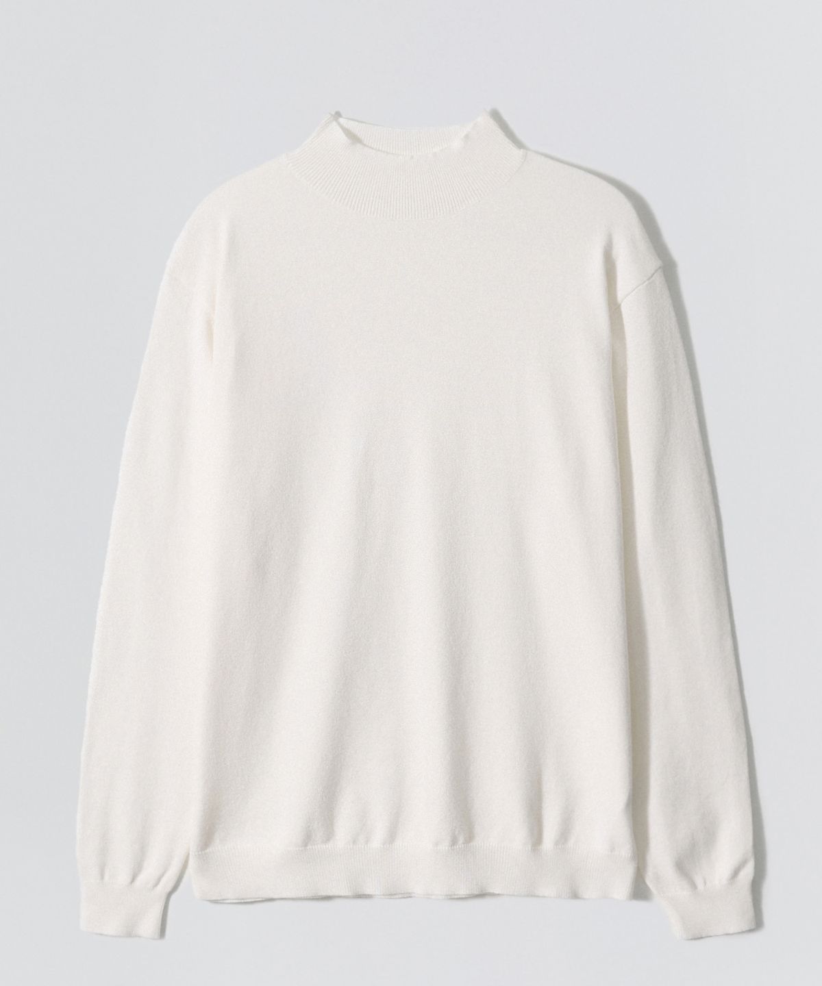 이지오(EZIO) Half Mock Neck Knit_Ivory