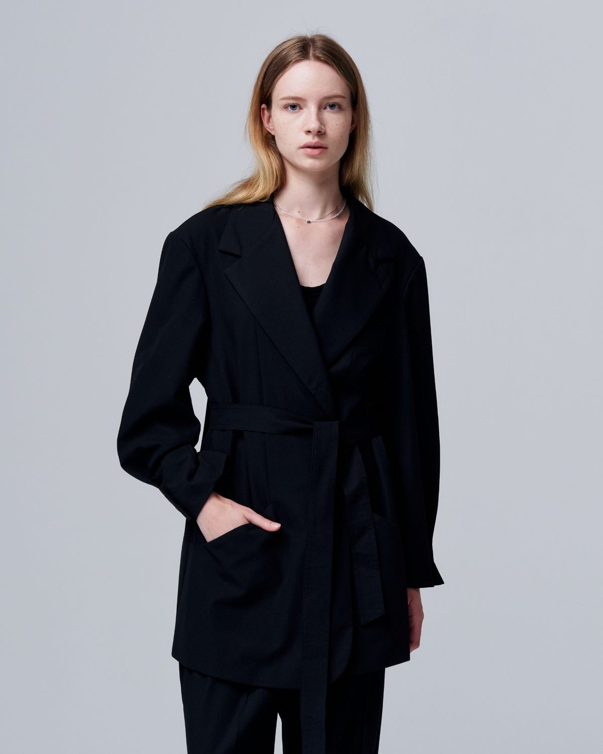오드프레젠트(ODDPRESENT) Noir Cuff Jacket