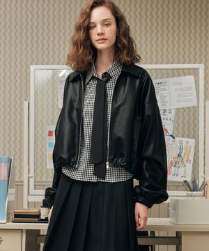레더 블루종 자켓 / 블랙