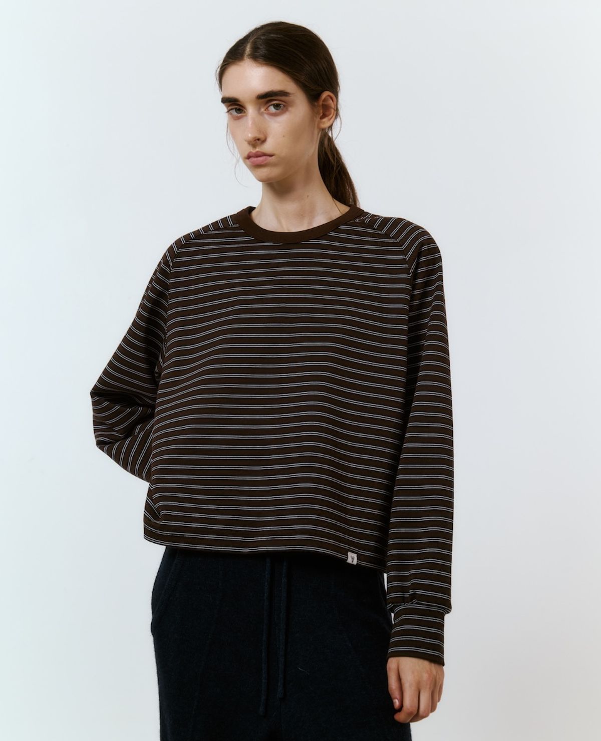 매기(MAGGIE) Saint Stripe T-shirt (Brown)