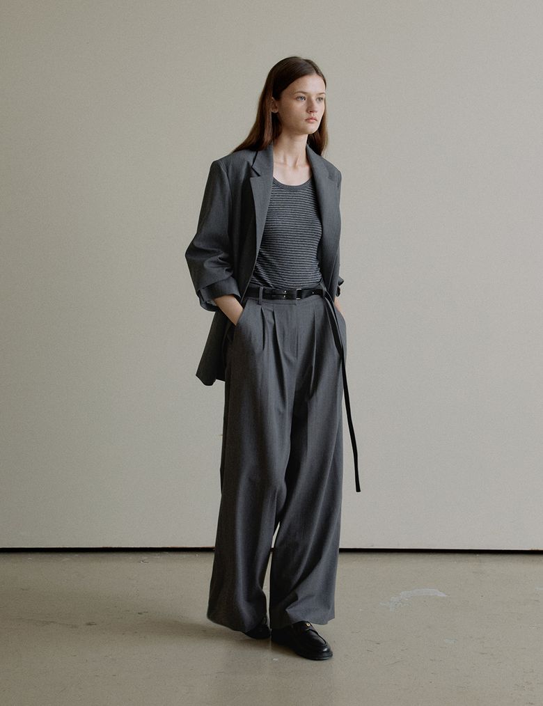 Tailored Two Tuck Wide Pants (Gray)