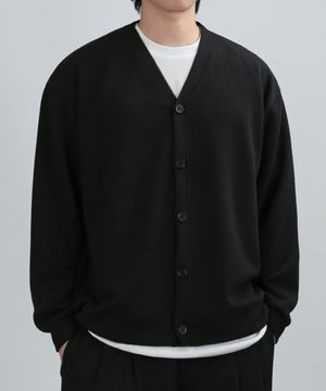 BREATHABLE V-NECK CARDIGAN (BLACK)