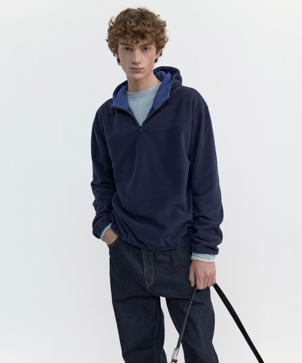 윈더(WINDER) FLEECE SCUBA HOODIE TOP - NAVY