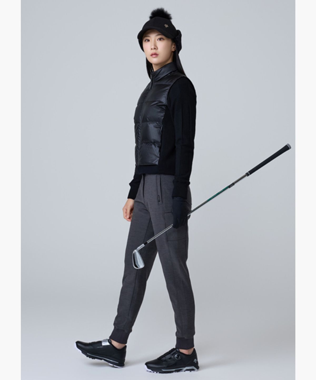 데상트 골프(DESCENTE GOLF) 여성 본딩 조거 팬츠  DQ42WFPTOD