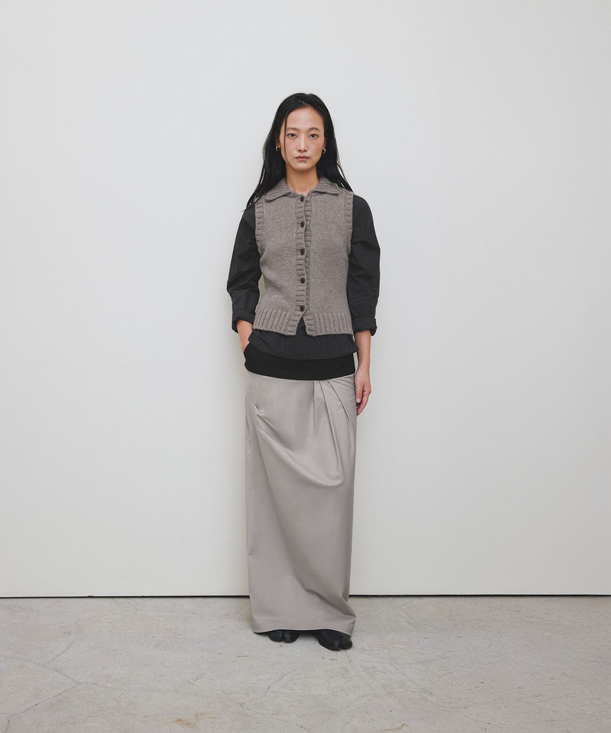 로우타이드(LOW TIDE) DRAPE MAXI SKIRT [BLACK]