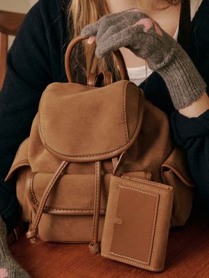 누베 스웨이드 미니 백팩 (카멜)