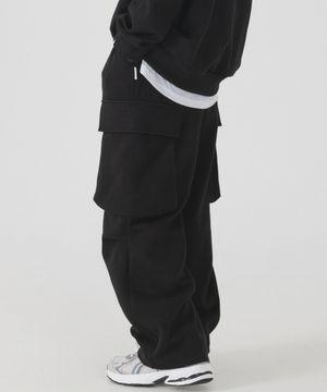 빅포켓 파라슈트 스웨트 팬츠 (블랙)