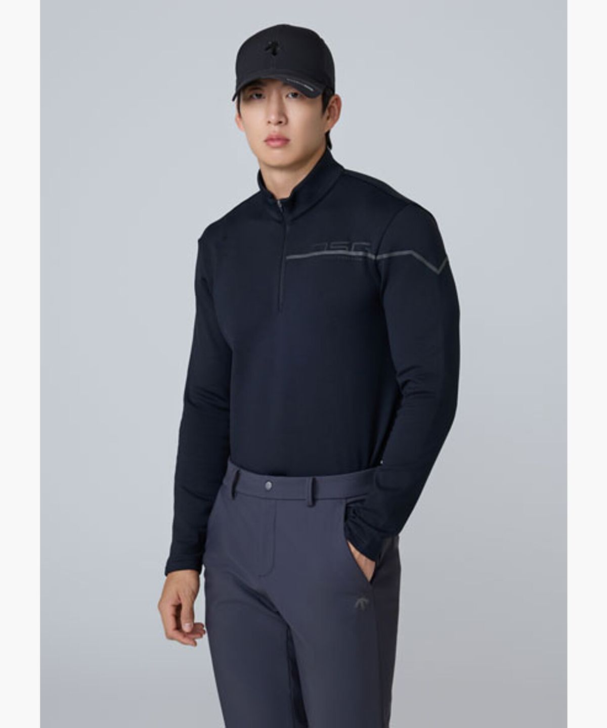 데상트 골프(DESCENTE GOLF) 남성 가루이시 반집업 긴팔 티셔츠  DQ42MFTLO3
