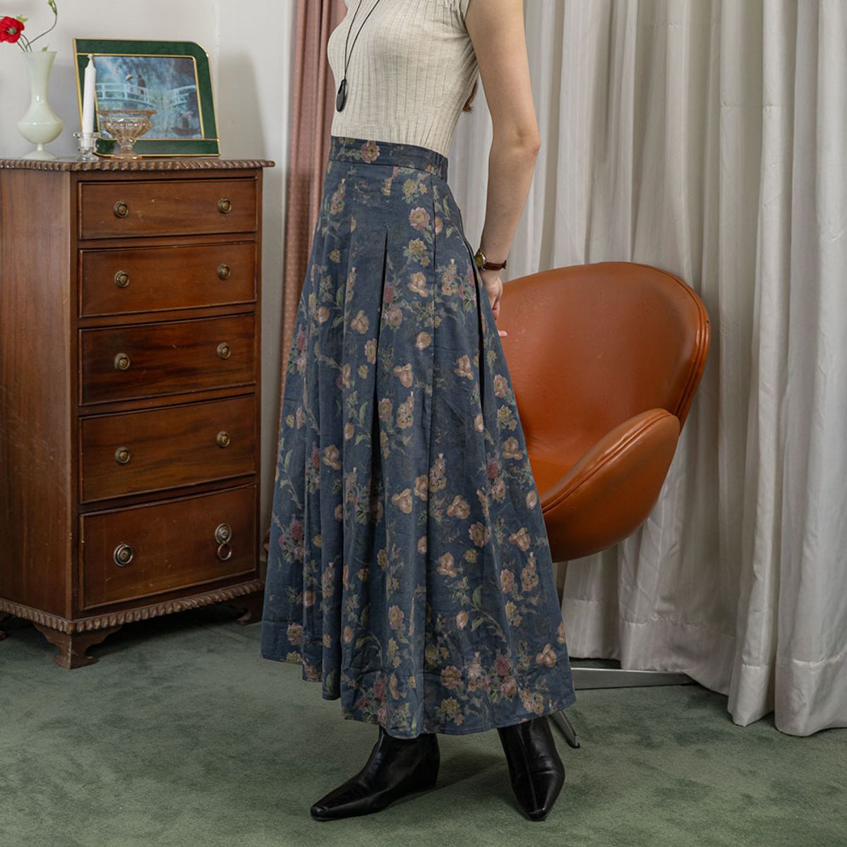 랭썬(LANGSON) LS_Midnight flower skirt_NAVY
