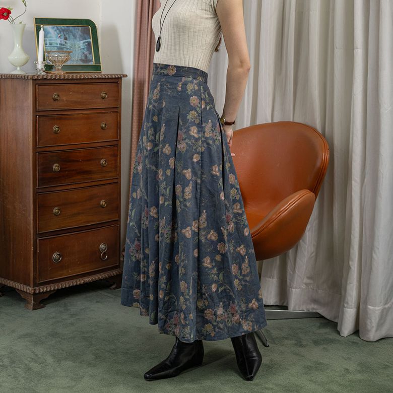 LS_Midnight flower skirt_NAVY