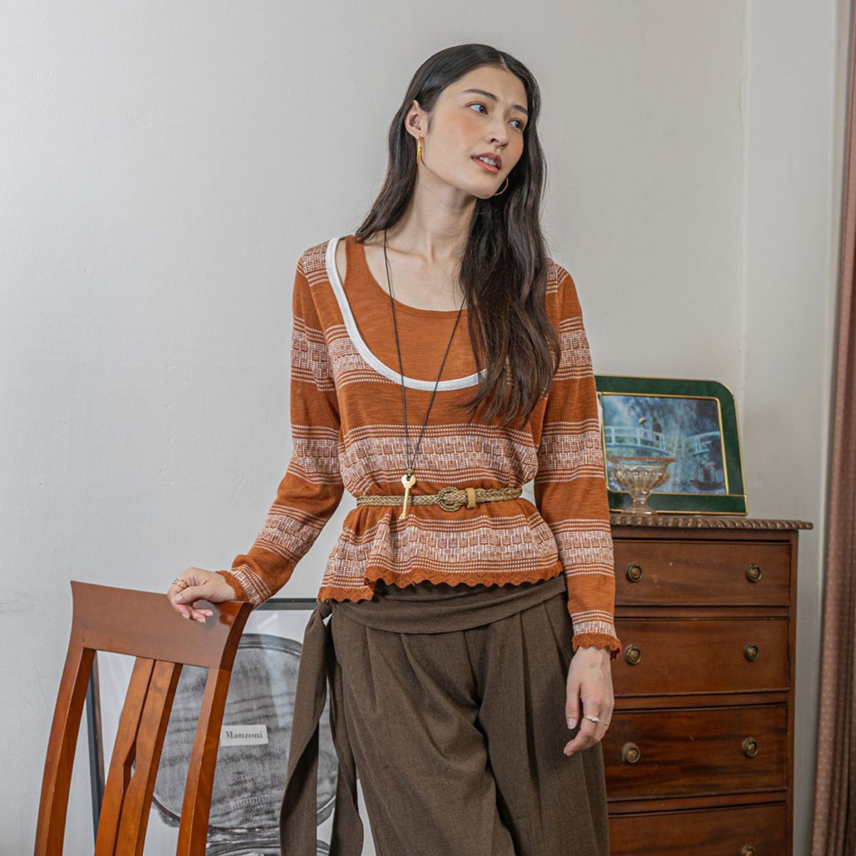 랭썬(LANGSON) LS_Brown striped two-piece knitted top
