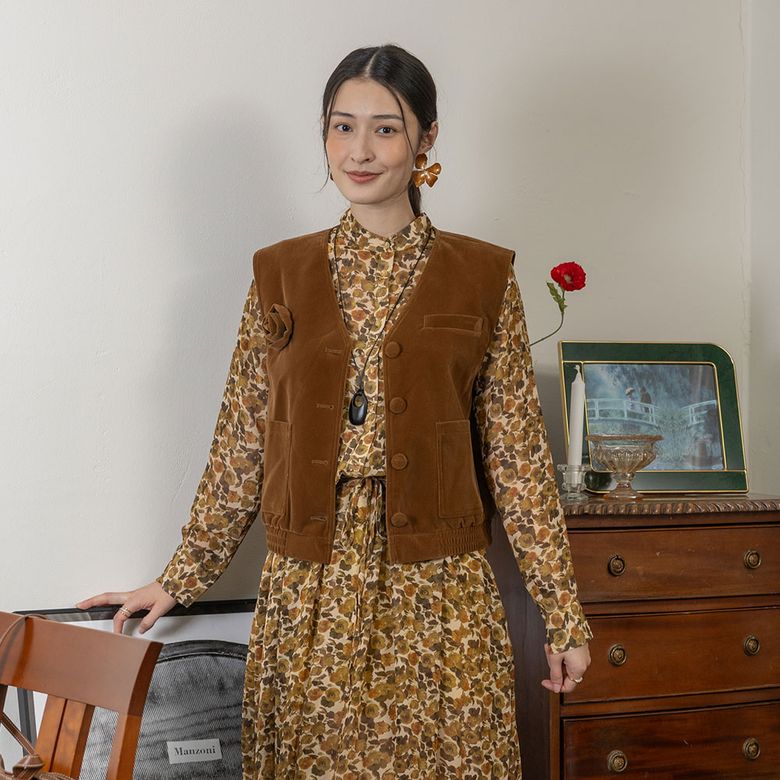 LS_Brown rose autumn vest