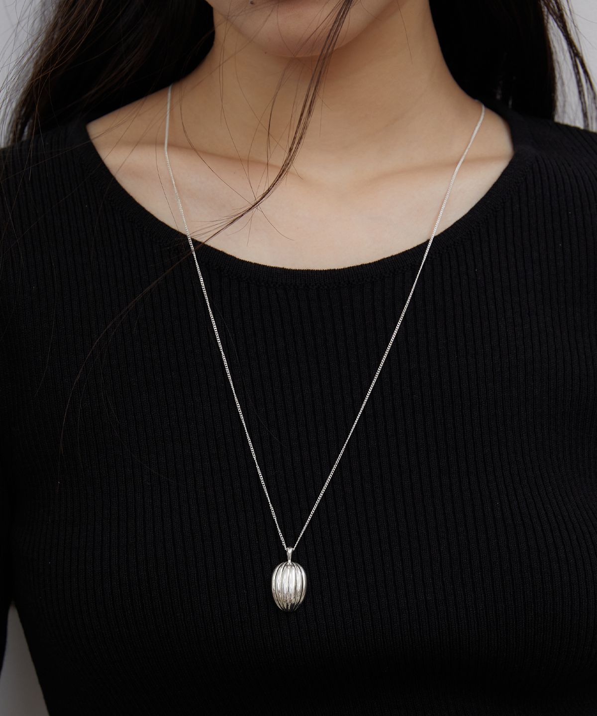 바이위켄드(BYWEEKEND) Nove necklace