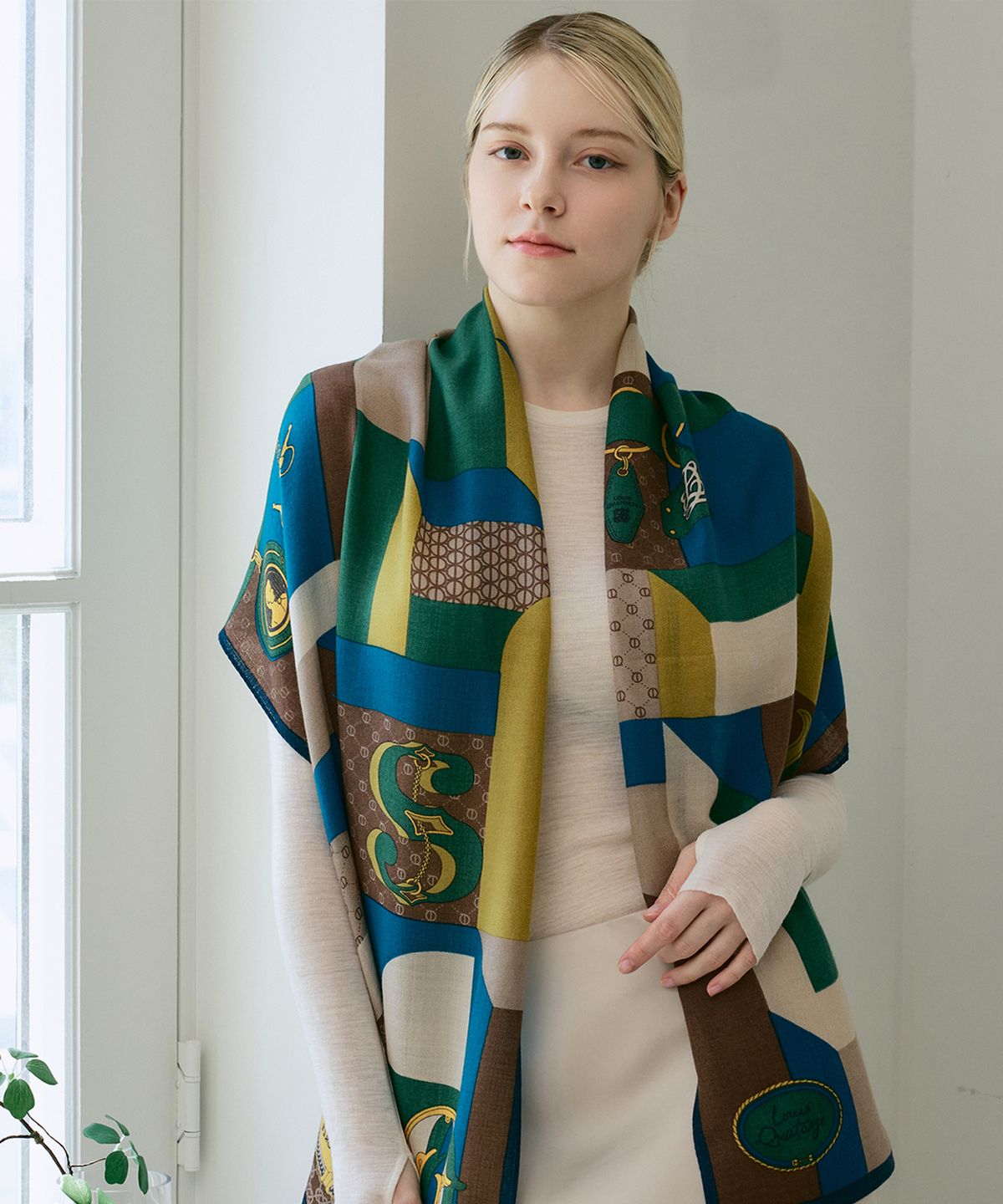 루이까또즈스카프(LOUIS QUATORZE SCARF) 엔트로피 울 롱 스카프