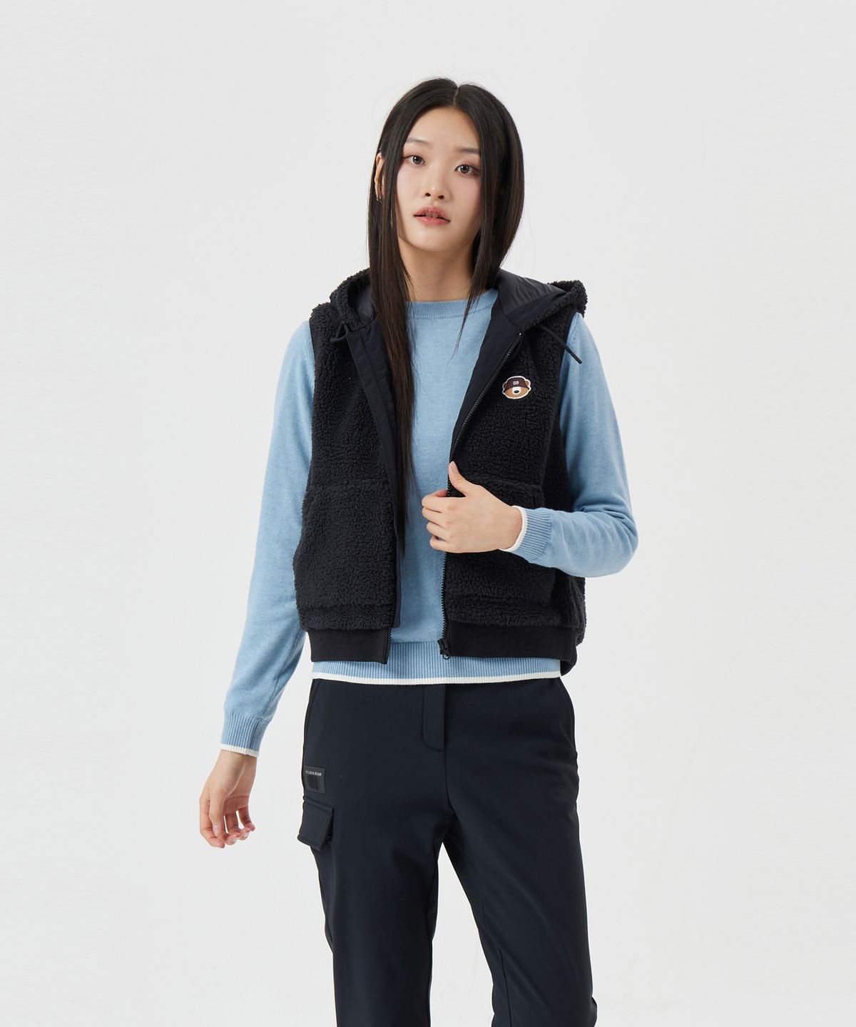 골든베어(GOLDEN BEAR) (W) Back Graphic Fleece Vest G5VAW25821BKX