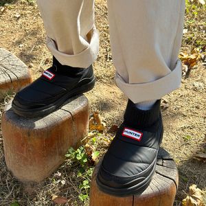 [JUNIOR] 인앤아웃 푸퍼 니트 커프 부츠 - 블랙 HBJ0002FFRBLK