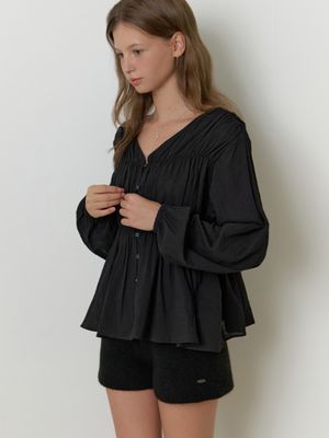 Daria shirring v blouse (black)