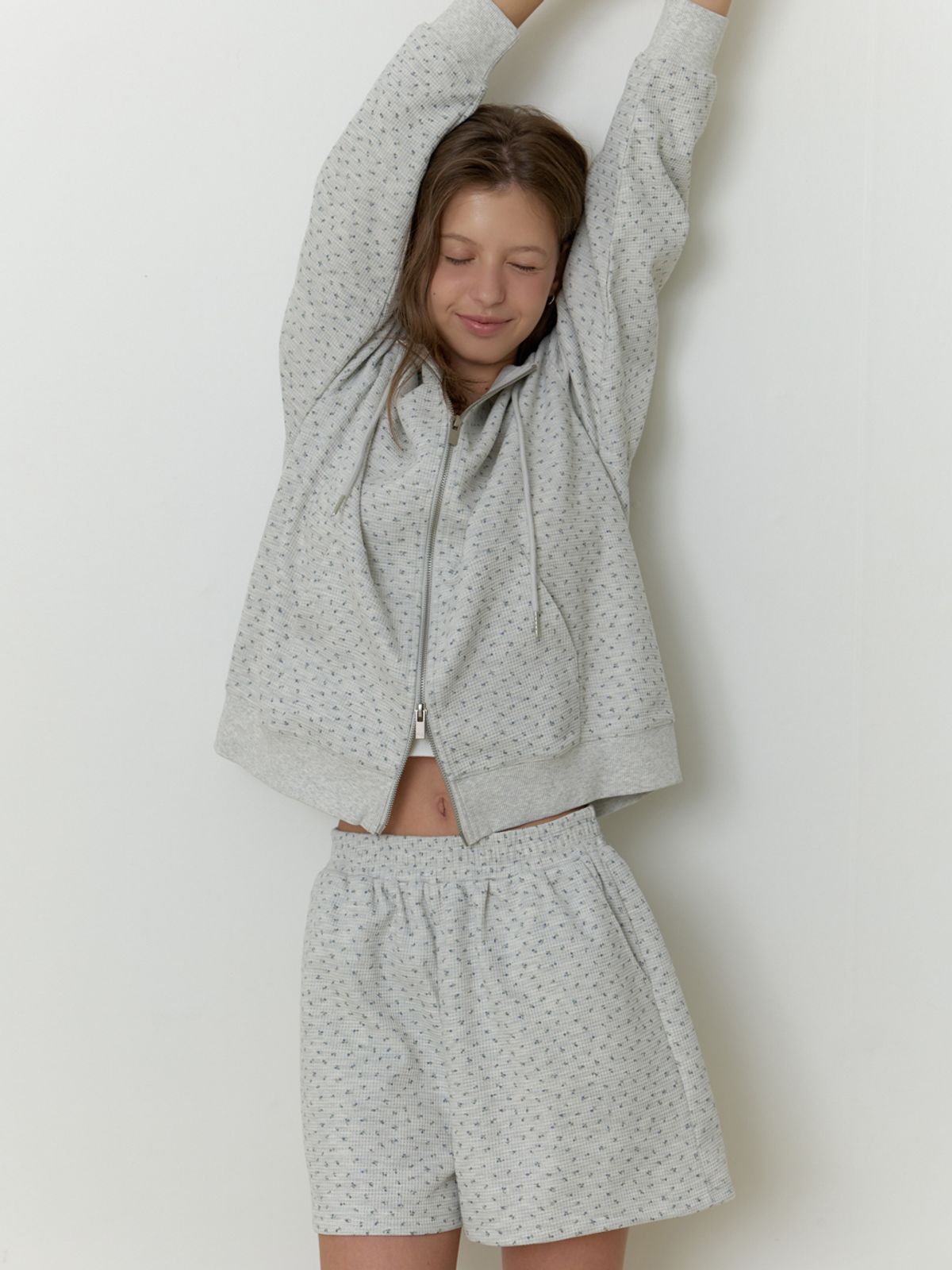 리엘(RE L) Flowered hoodie zip up (melange gray)