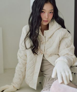 헤이즈 경량 후드 숏 패딩 [IVORY]