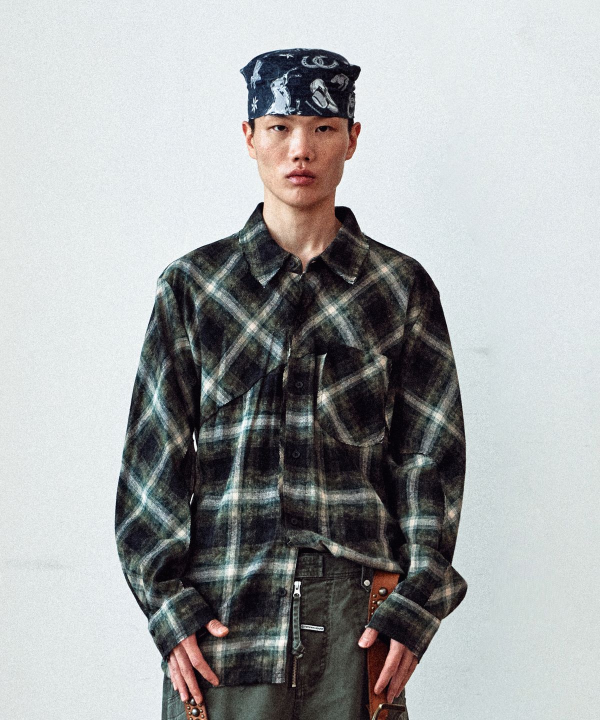 더바이닐하우스(THEVINYLHOUSE) BLEACHED CHECK SHIRTS GREEN