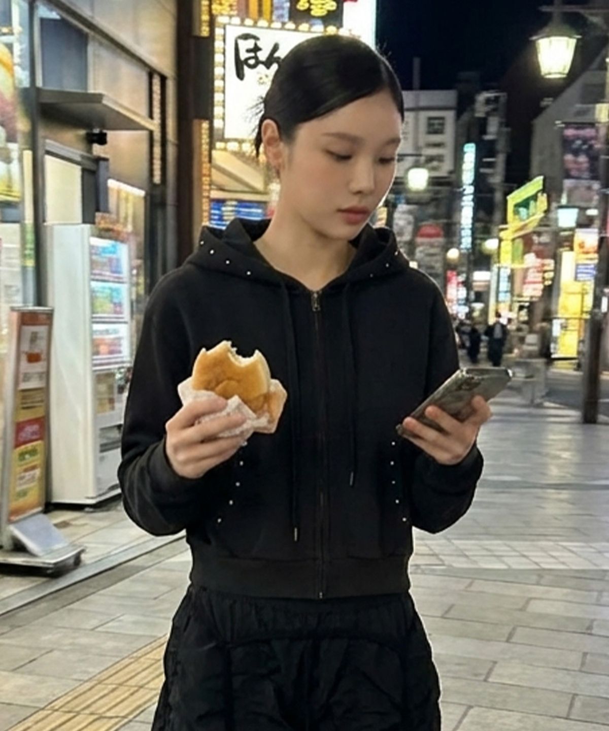 칙스(CHICKS) 스틸 스터드라인 후드집업 블랙