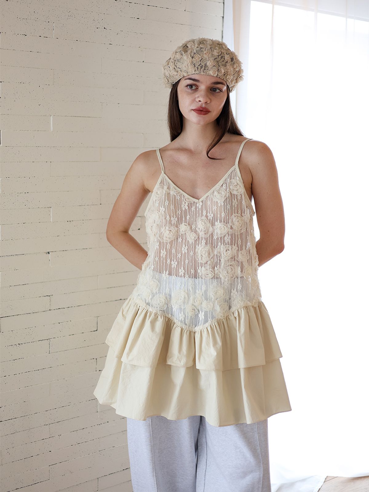 소르디(SORDI) Rose Lace Dress_cream