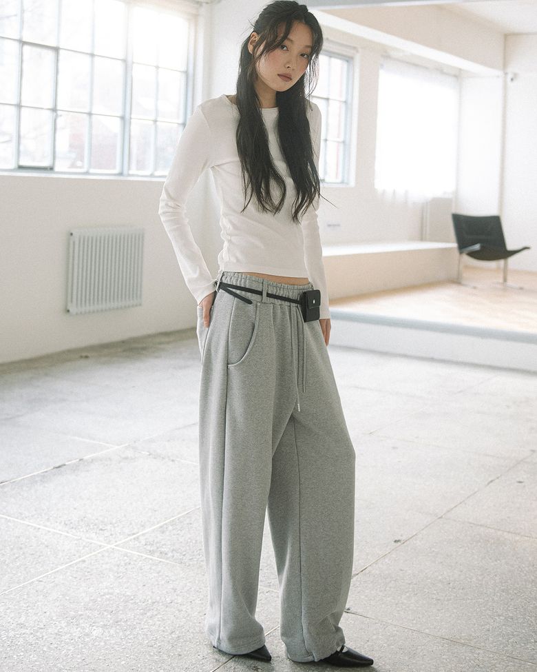 RIVET BELTED SWEATPANTS(GREY)