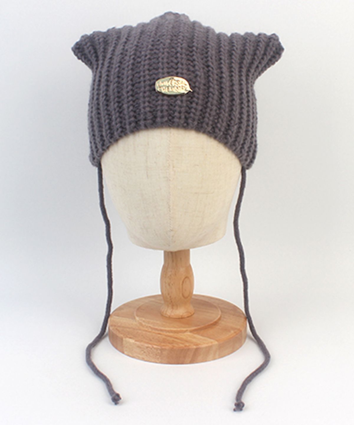 유니버셜 케미스트리(UNIVERSAL CHEMISTRY) Cat Knit Gray String Beanie 고양이모자