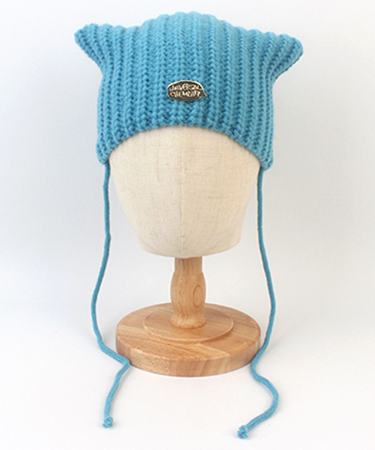 유니버셜 케미스트리(UNIVERSAL CHEMISTRY) Cat Knit Blue String Beanie 고양이모자