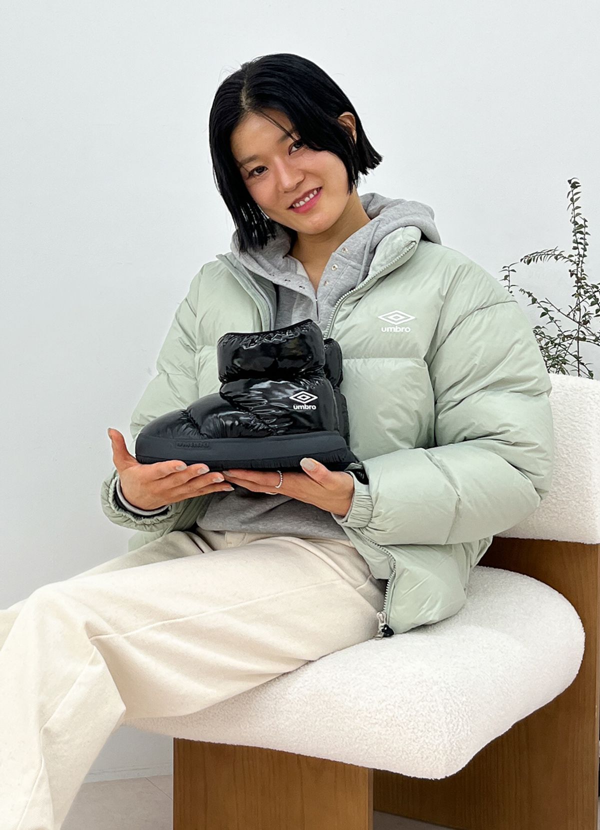 엄브로(UMBRO) LESLIE BOOTS (레슬리 부츠) 블랙 UQ423ETPO3