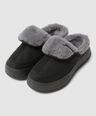 5541842