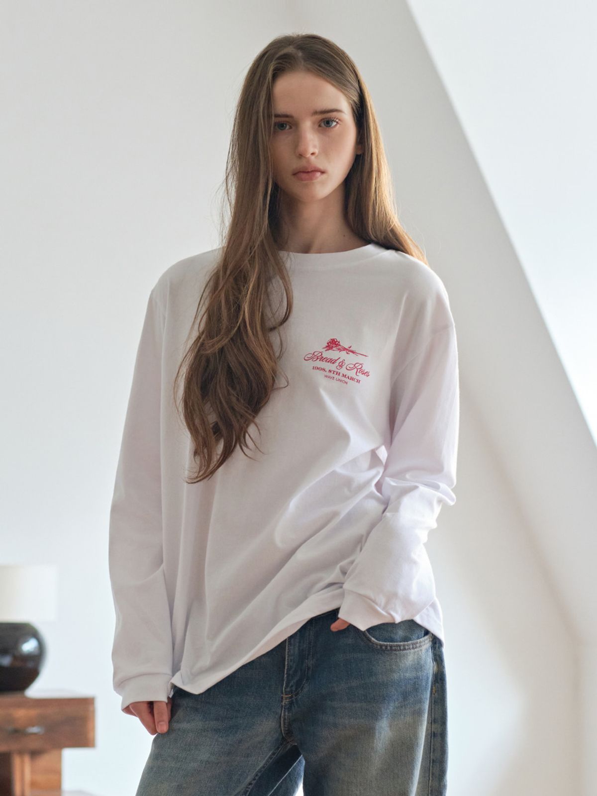 웨이브유니온(WAVE UNION) Bread and roses Longsleeved T-shirt white