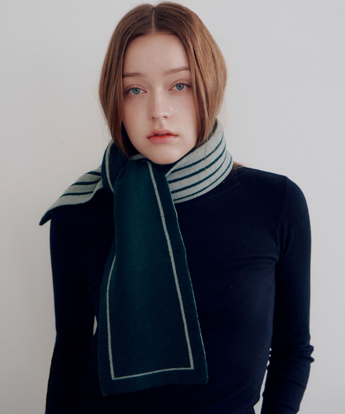 루이까또즈스카프(LOUIS QUATORZE SCARF) 로제타 울혼방 니트 머플러