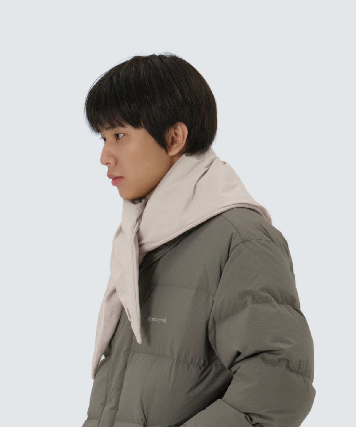 스노우피크 어패럴(SNOWPEAK APPAREL) 랜드에어 리버시블 프리마로프트 패딩 스카프 (S25WWTWA05) Light Beige