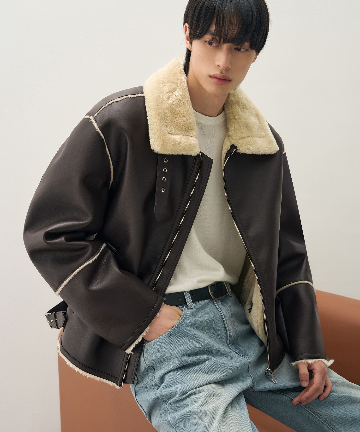 MUSINSA公式 | DRAW FIT オーバーサイズラインムートンジャケット[BROWN]