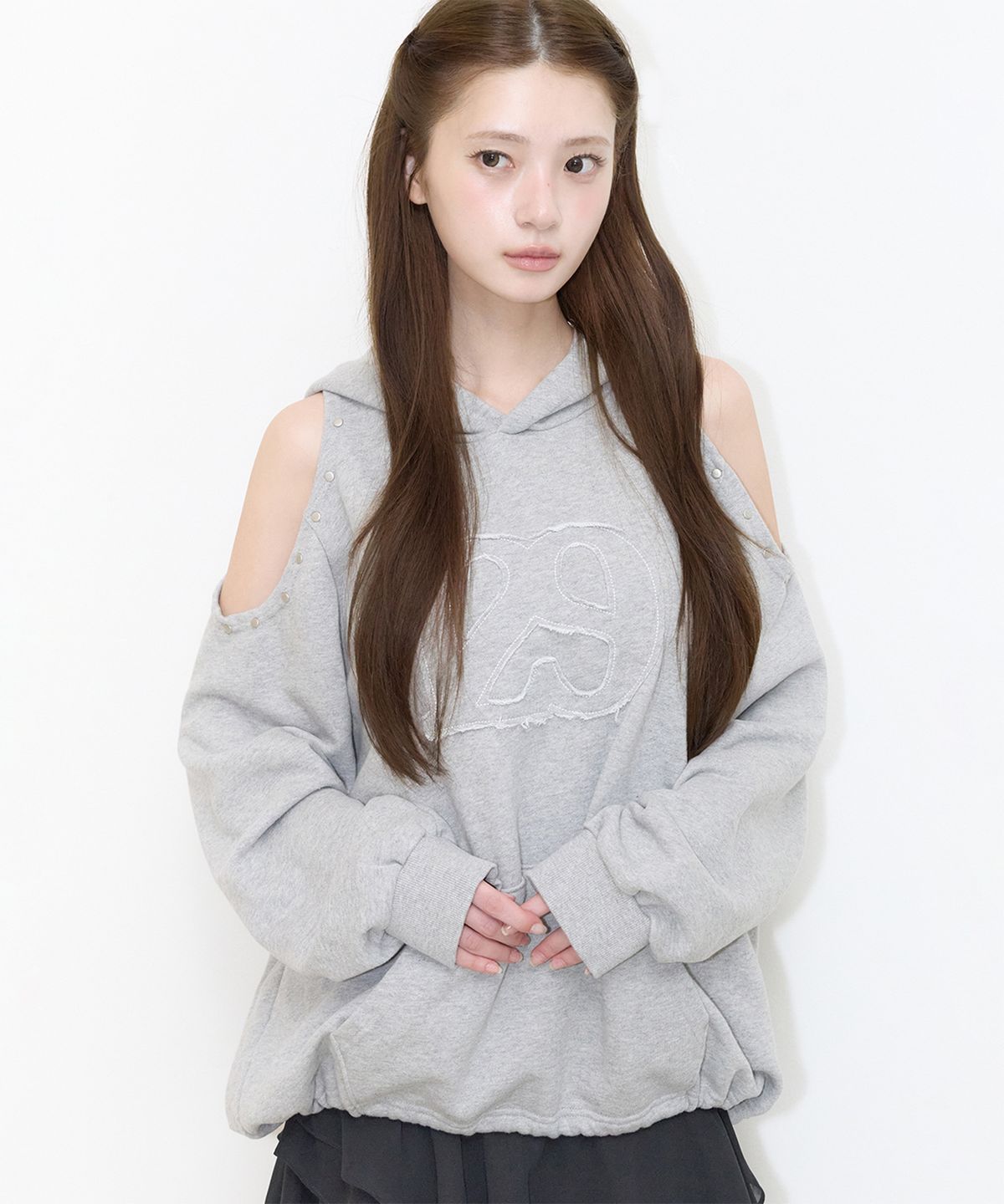 일리고(ILLIGO) 129 컷아웃 오버핏 후드티 멜란지