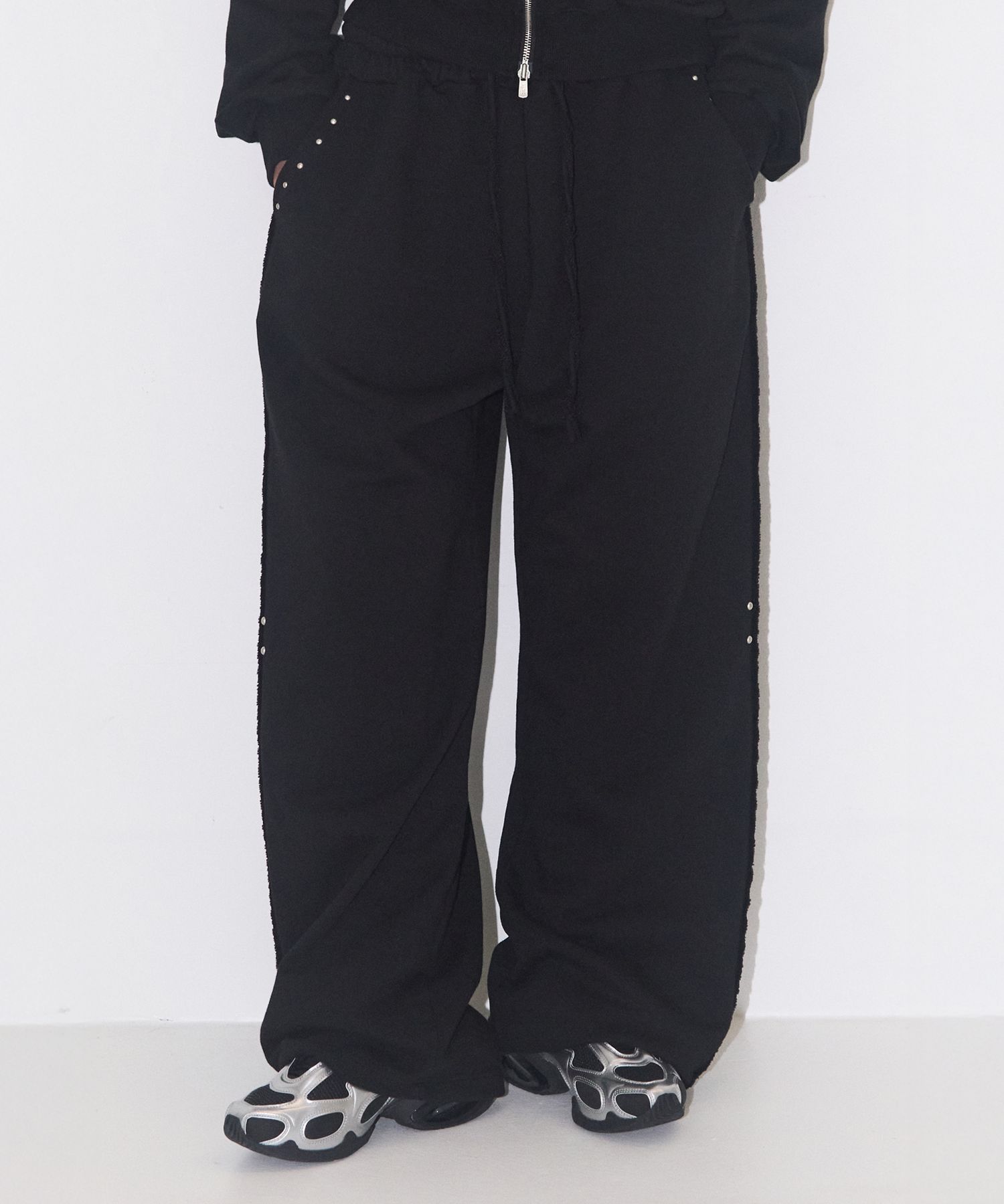 ILLIGO (ILLIGO) - Sweatshirts | MUSINSA 公式